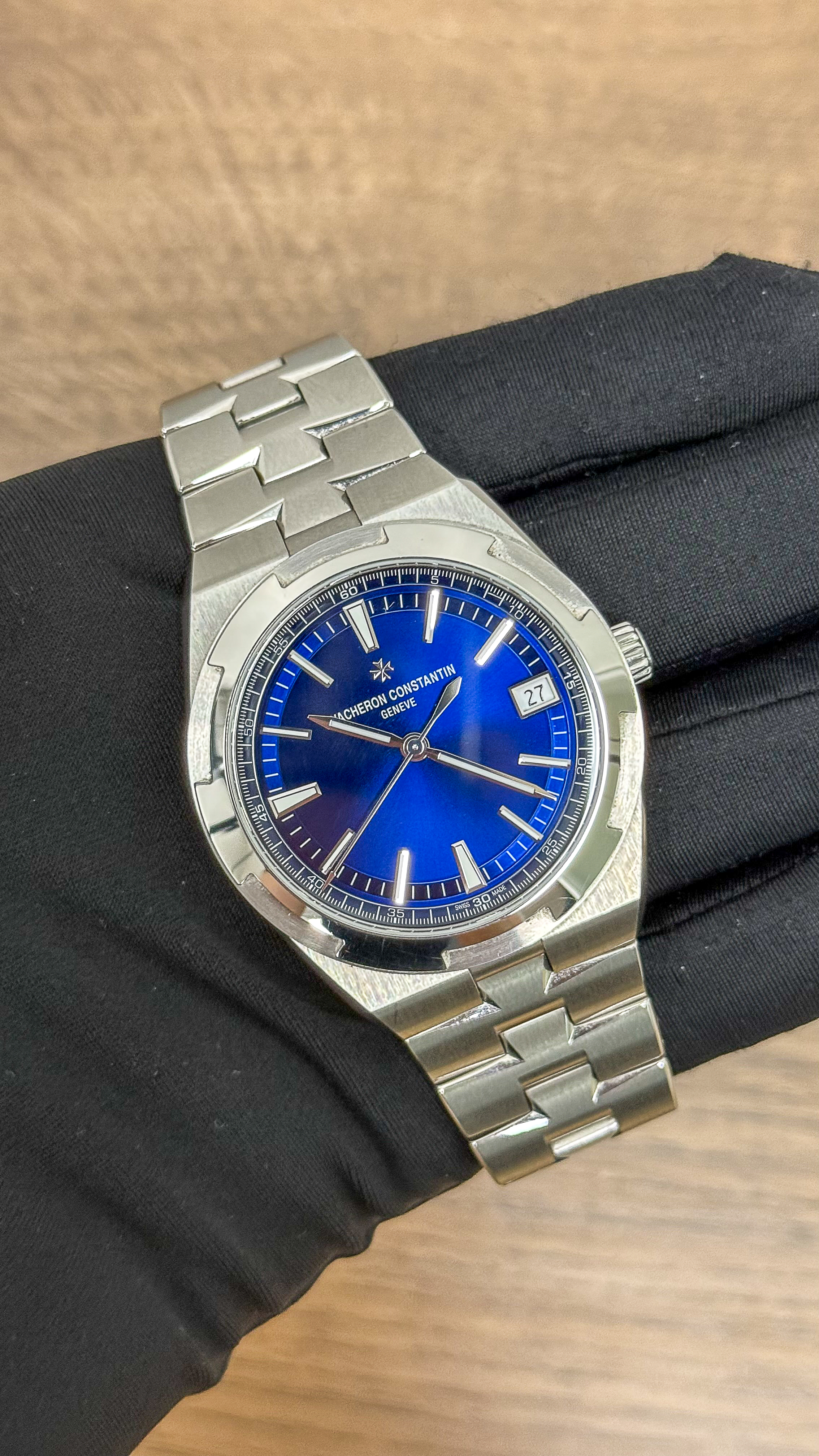 Vacheron Constantin Overseas Ref. 4520V